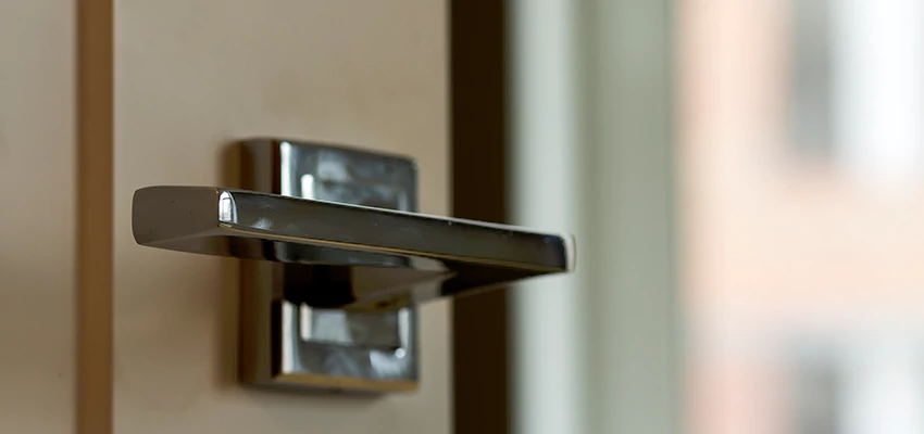 Door Lever Knob Repair in Bloomington, California