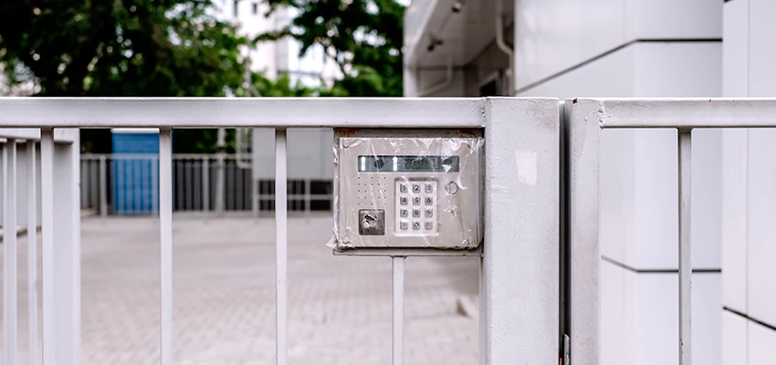 Gate Locks For Metal Gates in Bloomington, California