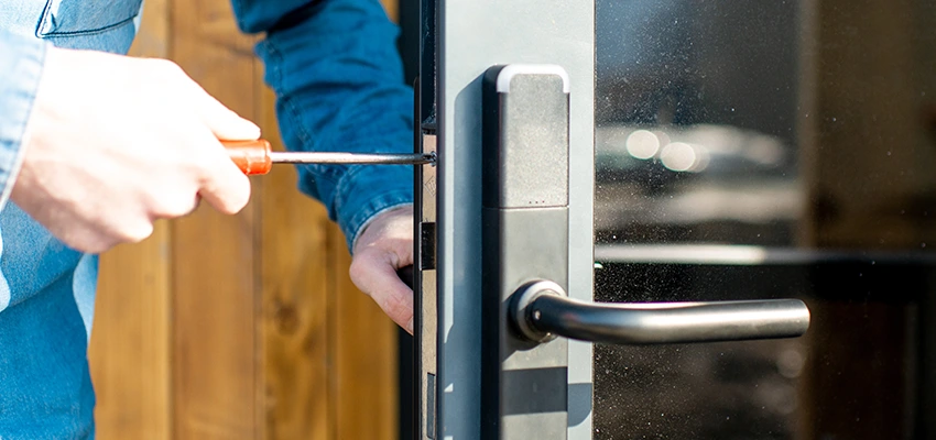 Aluminium Door Lock Replacement in Bloomington, California
